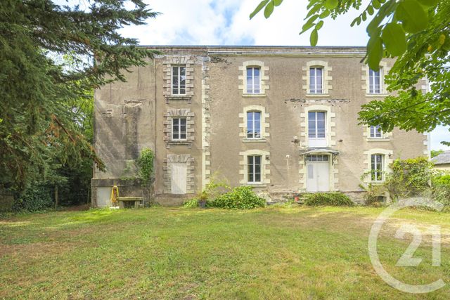 maison à vendre - 7 pièces - 398.0 m2 - VERRIERES EN ANJOU - 49 - PAYS-DE-LOIRE - Century 21 Maison Sabot